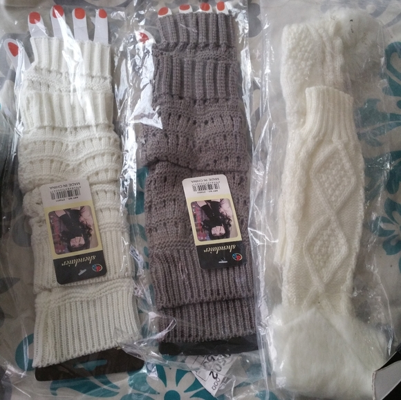 Fingerless knit arm warmers - Brand new in Package - Picture 4 of 4